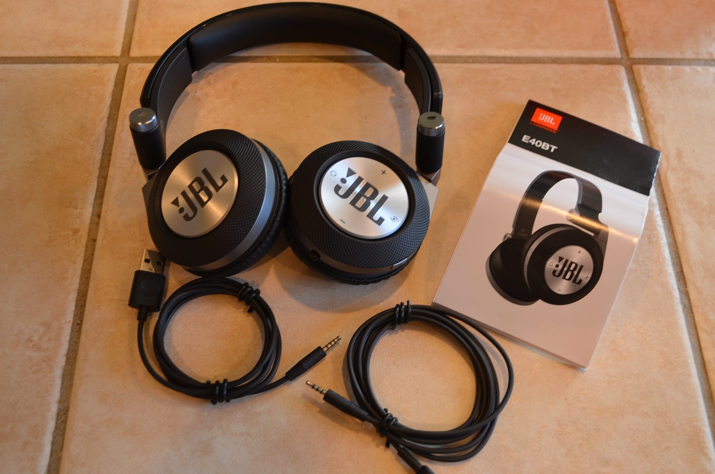 Product Review: JBL Synchros E40BT Bluetooth Headphones - GeekDad