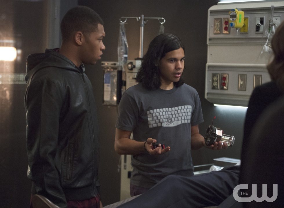The Flash -- "The Fury of Firestorm" -- FLA204A_0215b -- Pictured (L-R): Franz Drameh as Jax Jackson and Carlos Valdes as Cisco Ramon -- Photo: Cate Cameron /The CW -- Ã?Â© 2015 The CW Network, LLC. All rights reserved.