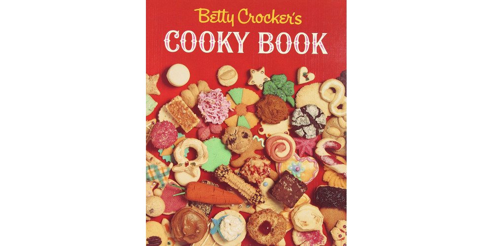 My favorite cookie cookbook anywhere, any time of year. I haven't tried making the carrot-shaped cookie yet, though! Image: Betty Crocker
