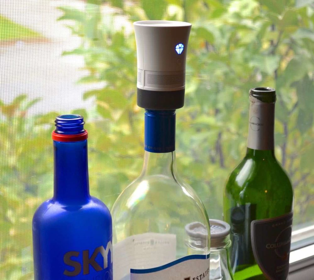 Cork speaker uses bottles