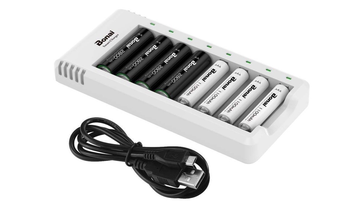 Geek Daily Deals 062619 battery charging station