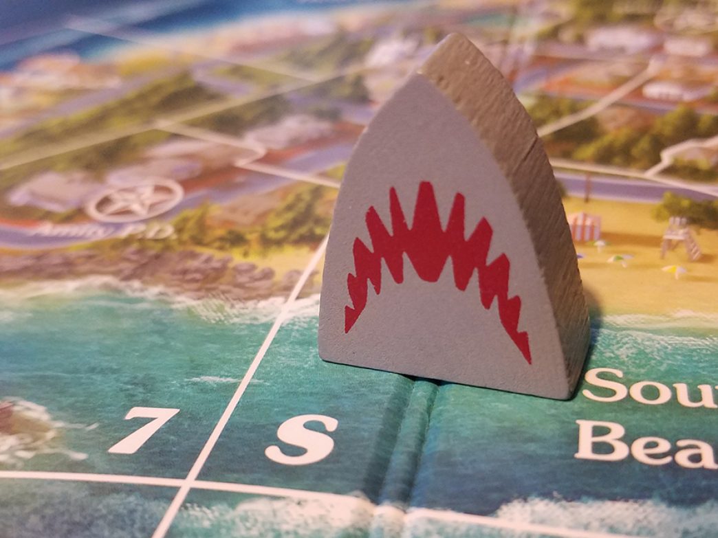Jaws the Game - Shark Attack! Ravensburger Games Board Game New!