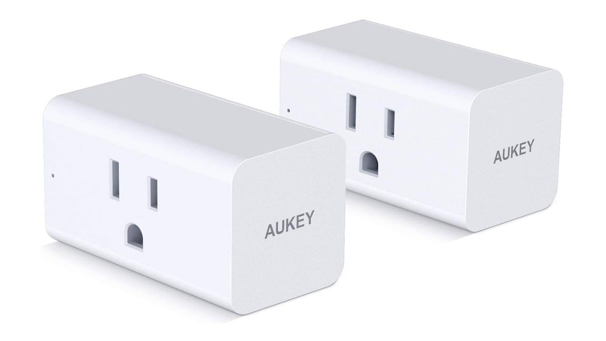Geek Daily Deals 031820 smart plugs