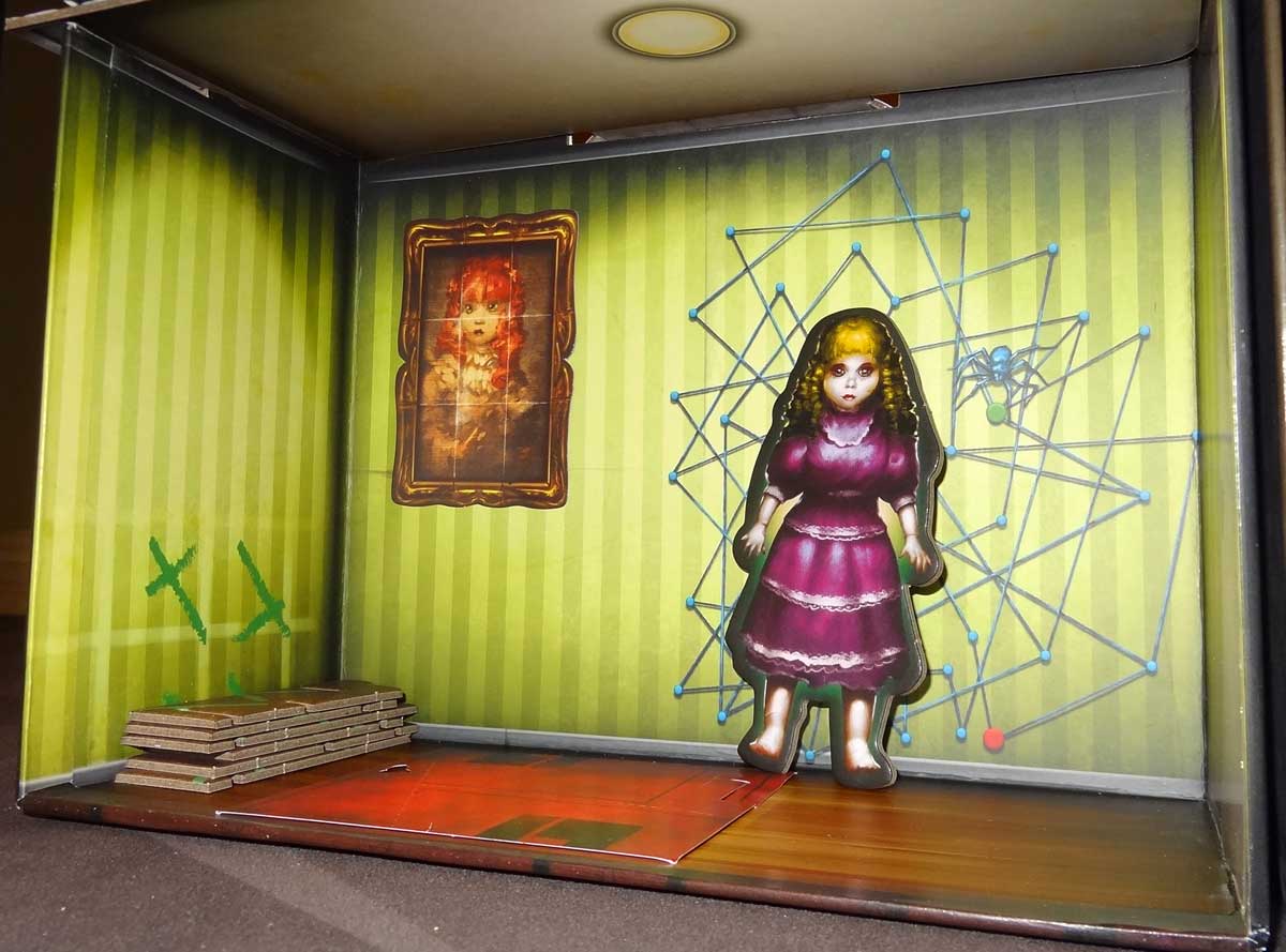 Escape the Room: The Cursed Dollhouse living room