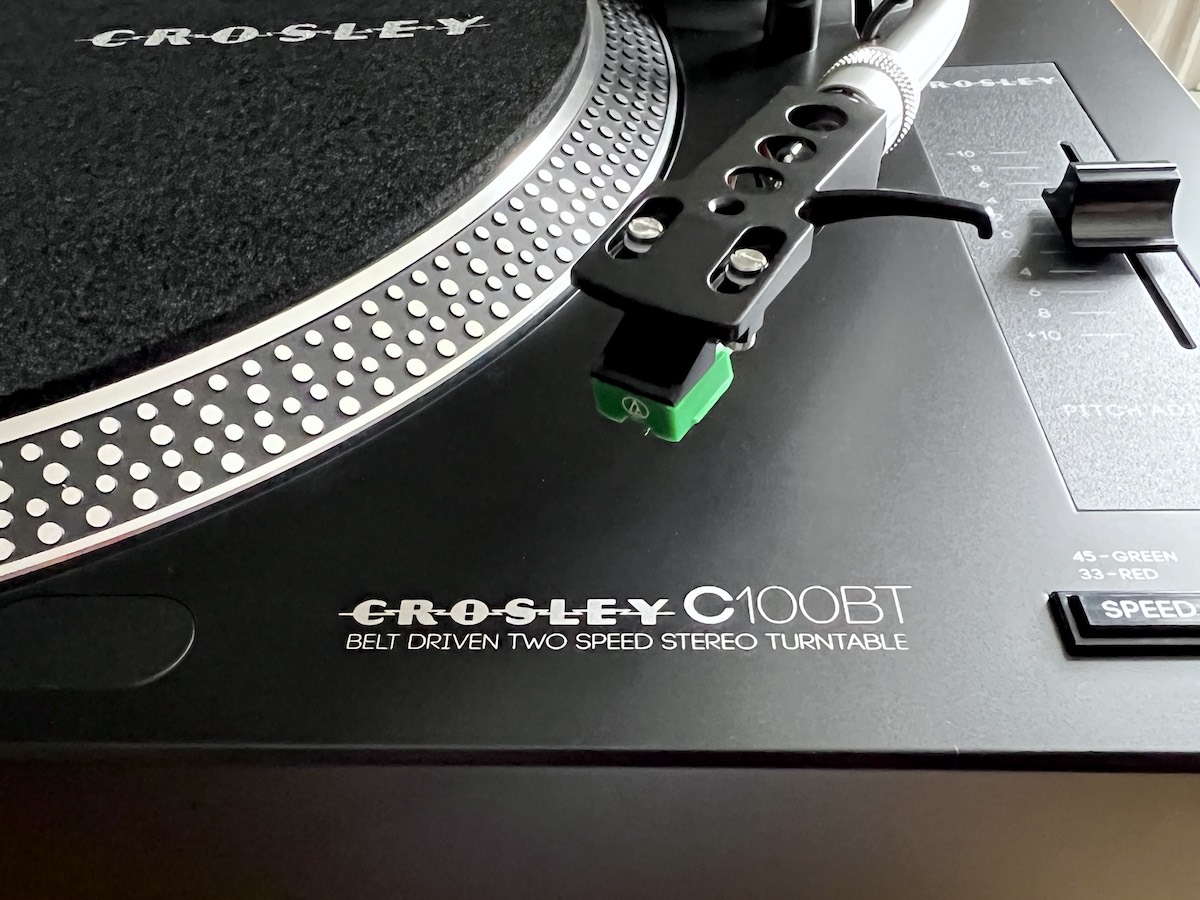 Crosley C100BT turntable review
