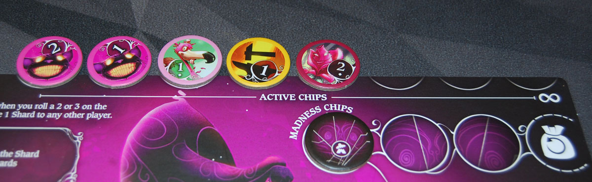 Wonderland's War active chips row